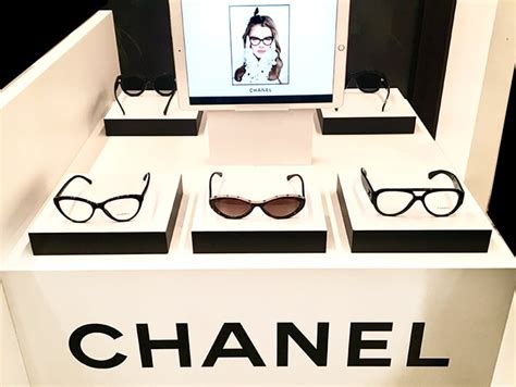 Luxottica: il rinnovo con Chanel arriva in anticipo 